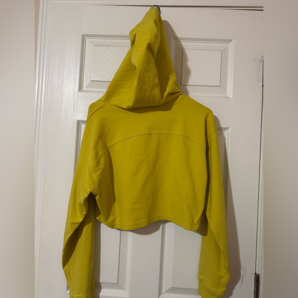 Lululemon Athletica Cropped Hoodie